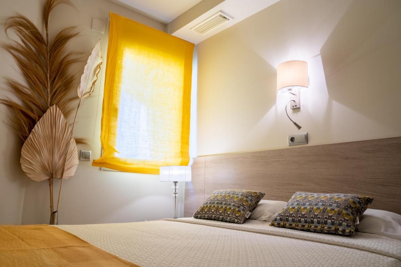 Apartamentos Vista Bella Calp Dış mekan fotoğraf